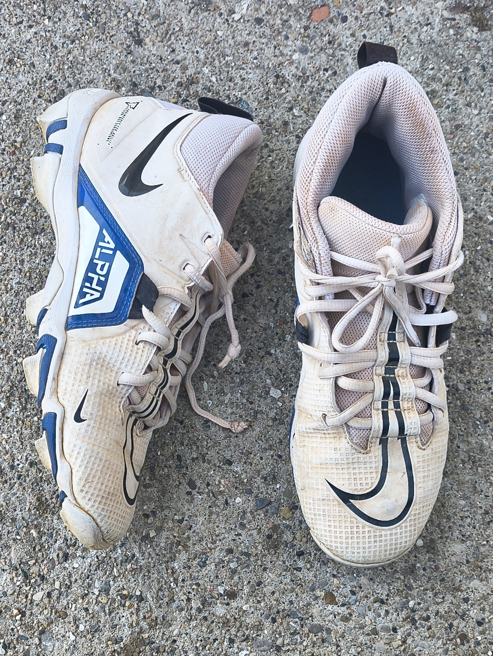 Nike Alpha Football Cleats